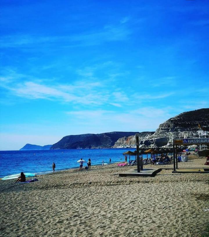 Casa Del Pez Vivienda A Pie De Calle En Agua Amarga A 250 Metros De La Playa Bagian luar foto